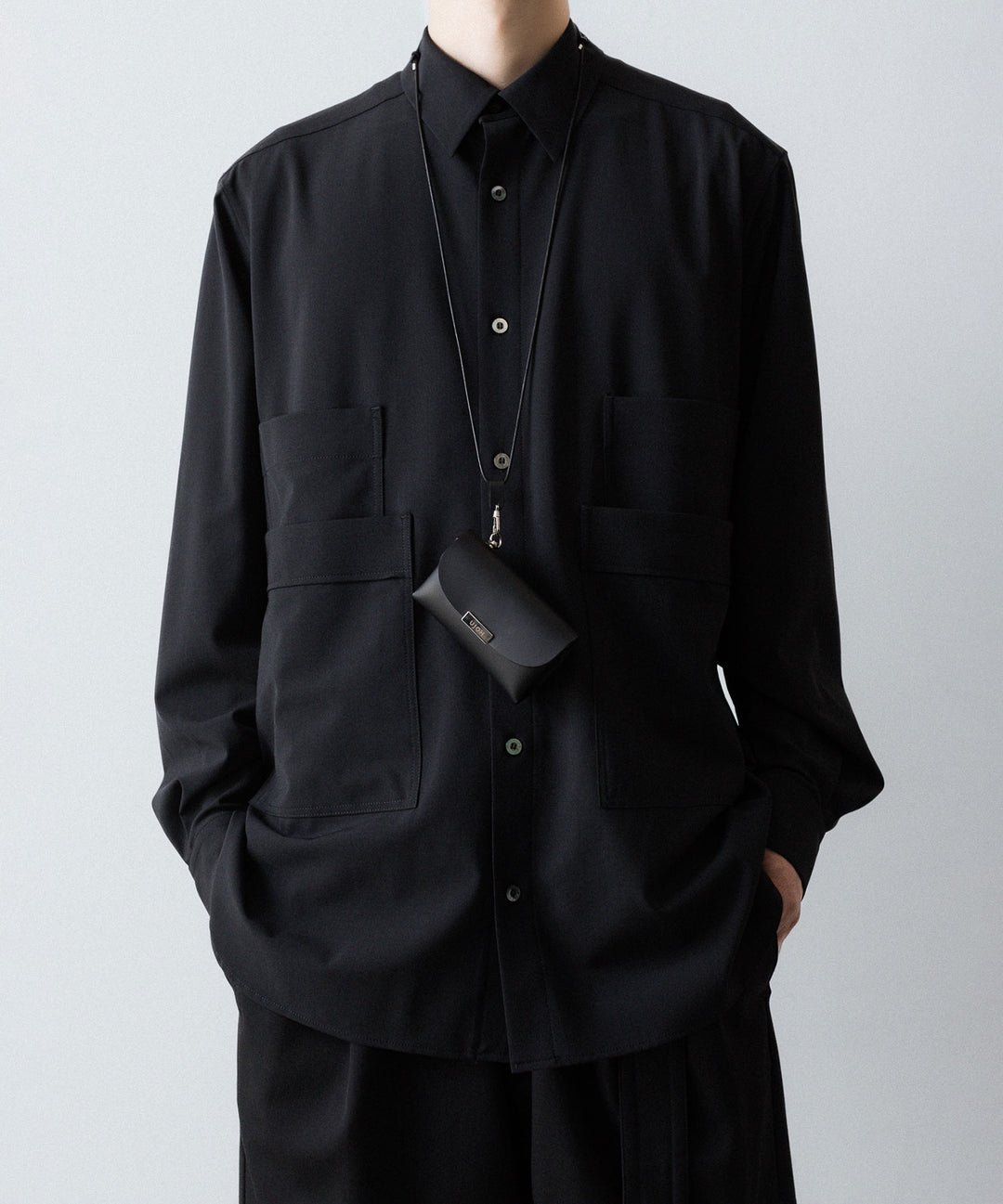 UJOH - ウジョーの4 POCKETS SHIRTのBLACK 公式通販サイトsession福岡セレクトショップ