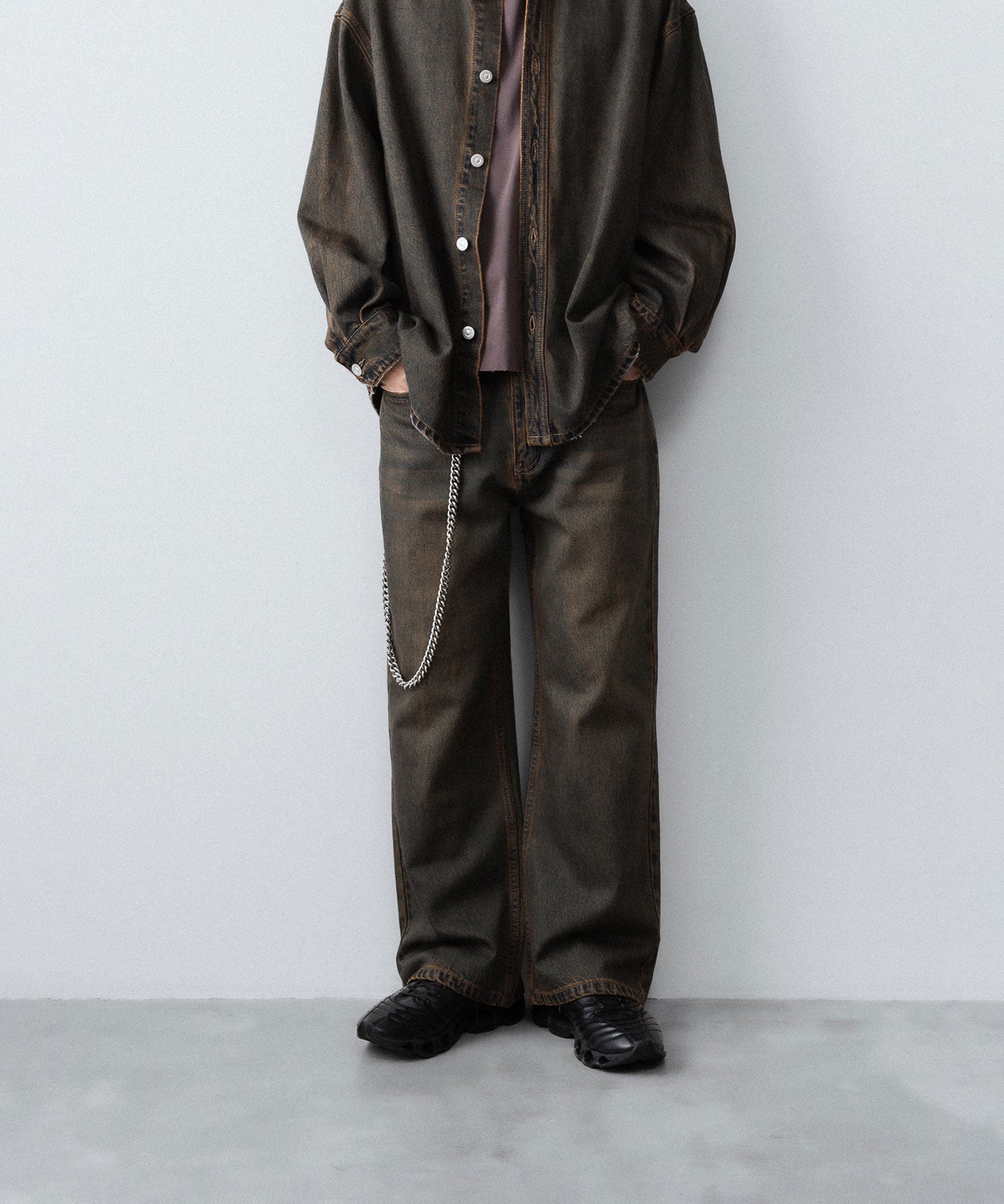CODA -コーダのBLACK BROWN WASH BREAK CUT FLARED JEANSのBLACK BROWN公式通販サイトsession福岡セレクトショップ