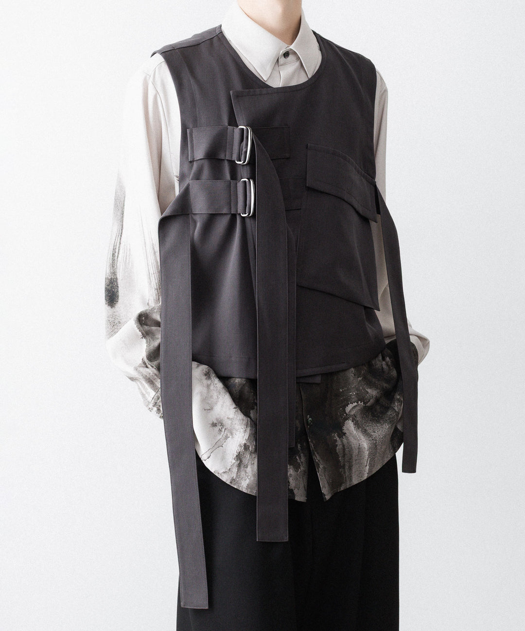 UJOH - ウジョーのBIG POCKET W BELTED VESTのSTEEL GRY公式通販サイトsession福岡セレクトショップ
