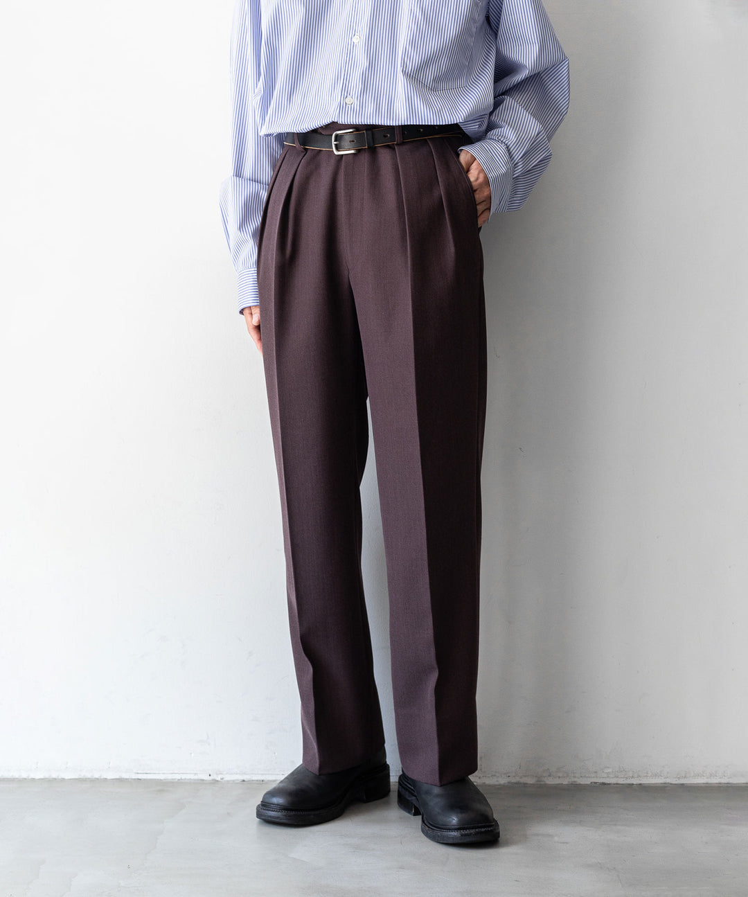 INTÉRIM インテリム 23AW LIMITED FADE BROWN 2-TUCK STRAIGHT SLACKS - WINE BROWN sessionセッション福岡セレクトショップ 公式通販サイト
