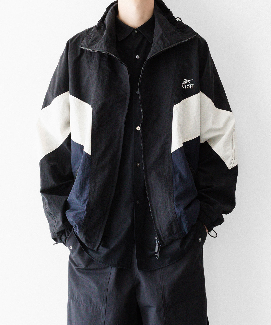 UJOH(ウジョー)×Reebok(リーボック)のZIP STAND COLLAR BLOUSON - BLACKの公式通販サイトsession福岡セレクトショップ