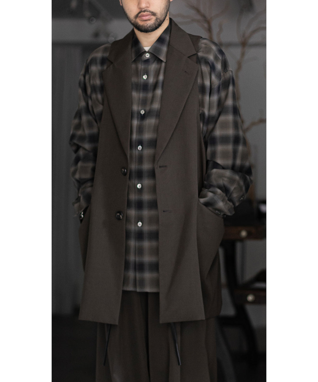 stein(シュタイン)の23AWコレクションOVERSIZED DOWN PAT SHIRTのKHAKI OMBRE