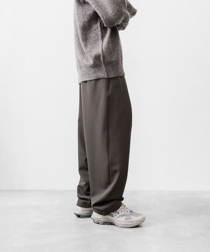 UJOH ウジョー CROSS TUCK PNTのOLIVE GRAY 公式通販サイトsession福岡セレクトショップ