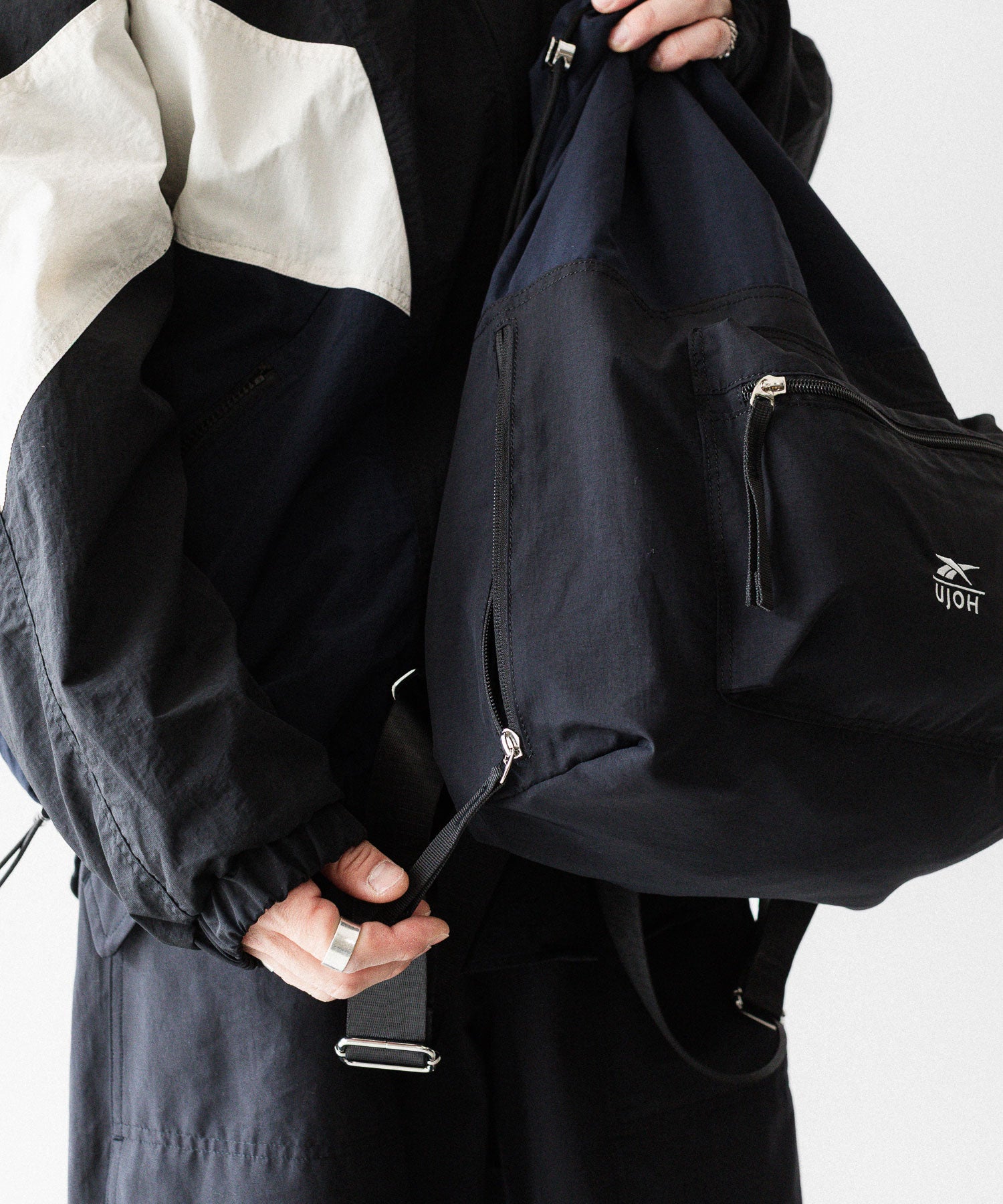 UJOH × Reebok】DRAW CORD BAG - BLACK | 公式通販サイト session