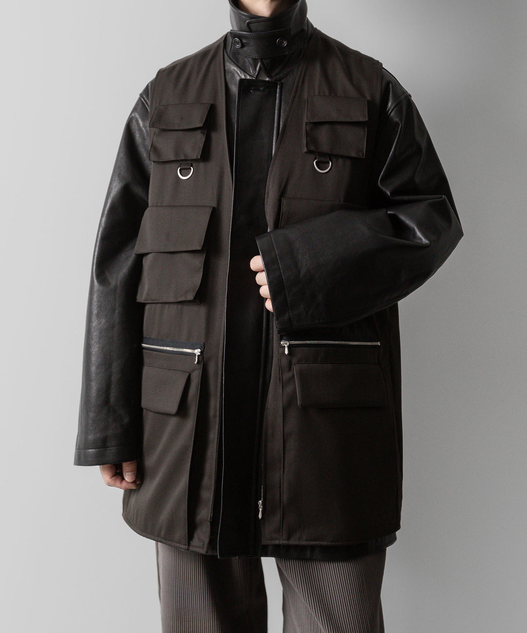 stein(シュタイン)の24SSコレクションOVERSIZED MULTI POCKET VESTのMILITARY KHAKI sessionセッション福岡セレクトショップ 公式通販サイト