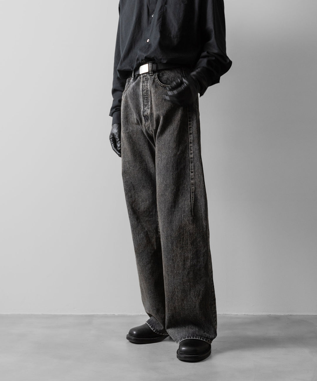 ssstein(シュタイン)のDEFORMED FLARE VINTAGE DENIM JEANS - BLACKの公式通販サイトsession福岡セレクトショップ