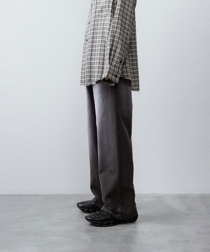 【CODA】WORN BLACK AGING FADED DAMAGED SWEATPANTS - WORN BLACK