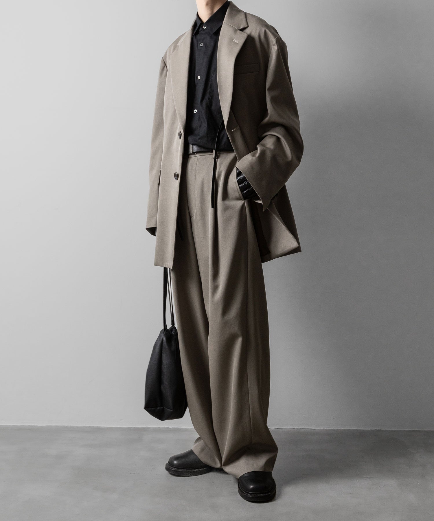 ssstein(シュタイン)のOVERSIZED SINGLE BREASTED LONG JACKET - TAUPE BEIGEの公式通販サイトsession福岡セレクトショップ