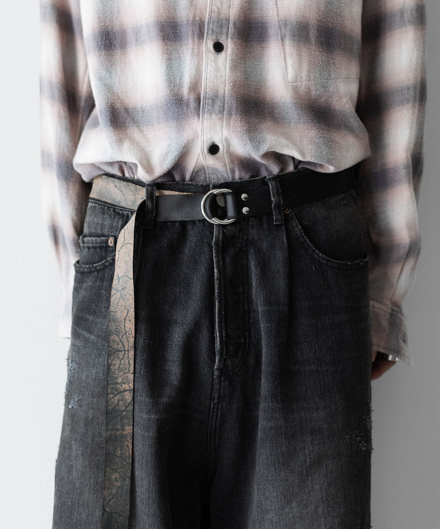 VEIN ヴェインのGUIDI LEATHER DOUBLE RING  BELT - BLACKの公式通販サイトsession福岡セレクトショップ