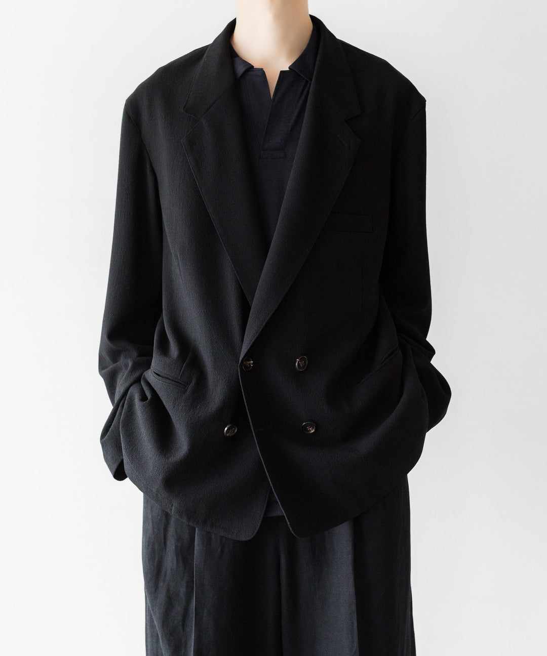 INTÉRIM - インテリムのWOOL CREPE SABLE VOILE DEADSTOCK FABRIC PIPING DOUBLE JACKETのBLACK公式通販サイトsession福岡セレクトショップ