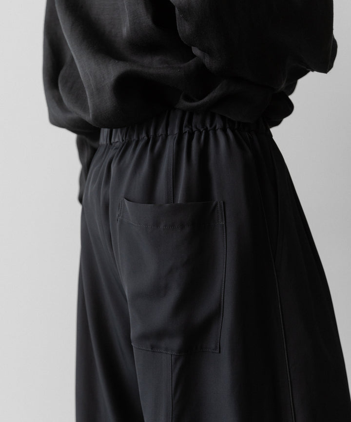 ANTHEM Aアンセムエー のSILKY VISCOSE 2TUCK FLARE EASY PANTS - BLACKの公式通販サイトsession福岡セレクトショップ