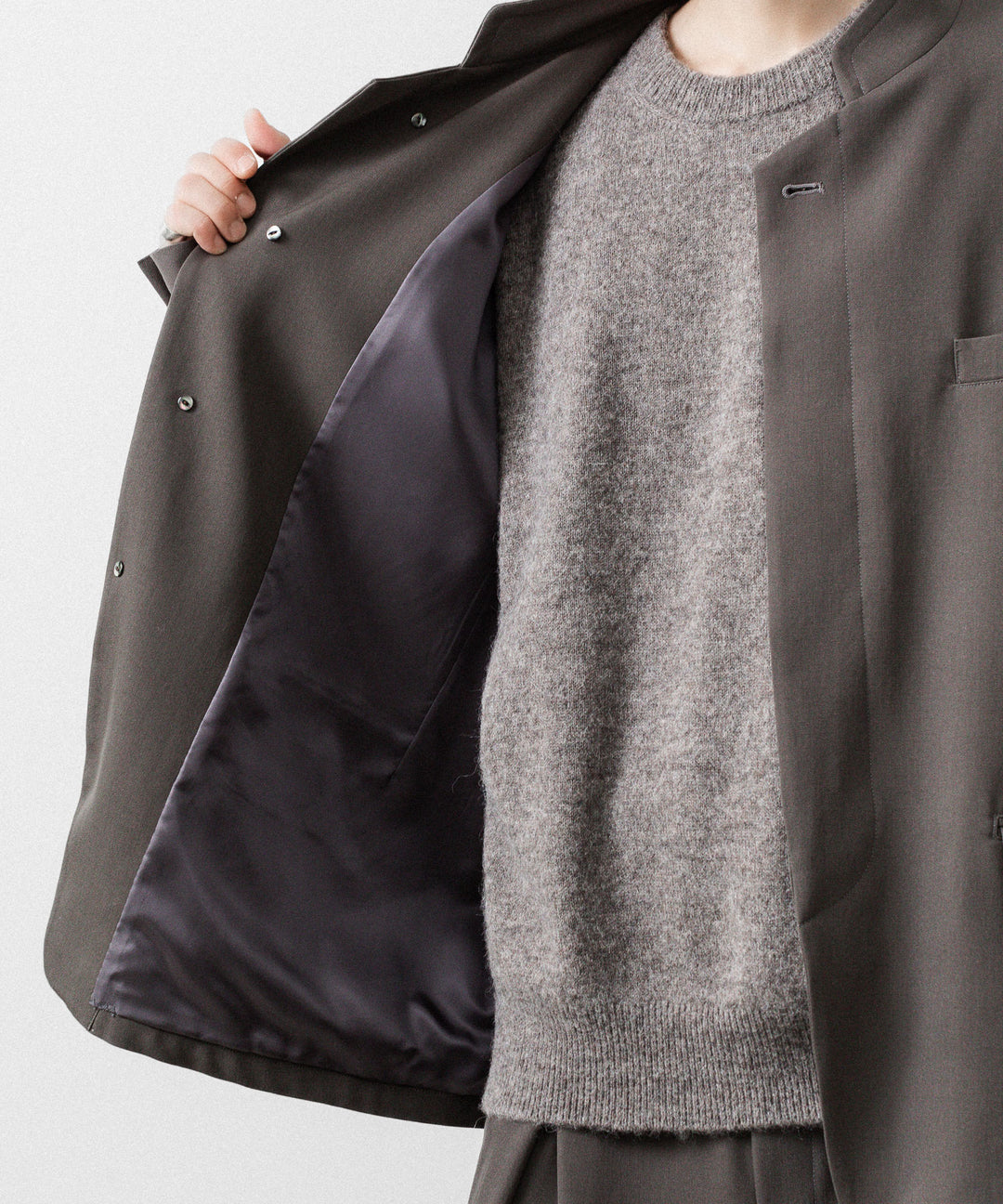 UJOH ウジョーのSTAND COLLAR FLY JKTのOLIVE GRAY公式通販サイトsession福岡セレクトショップ