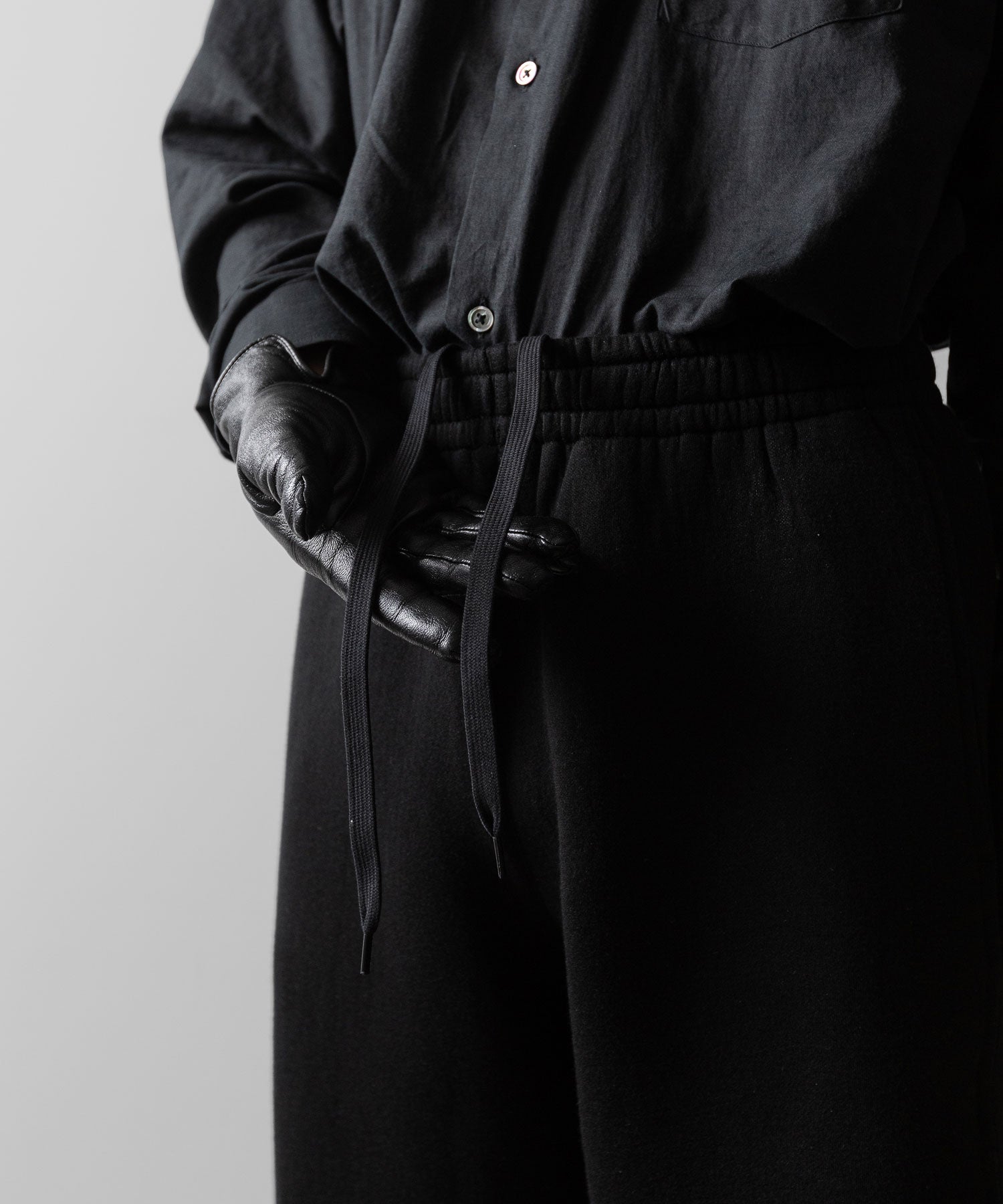 ssstein(シュタイン)のCOTTON DOUBLE KNIT TWIST SEAM PANTS - BLACKの公式通販サイトsession福岡セレクトショップ