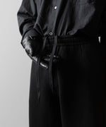 画像をギャラリービューアに読み込む, ssstein(シュタイン)のCOTTON DOUBLE KNIT TWIST SEAM PANTS - BLACKの公式通販サイトsession福岡セレクトショップ
