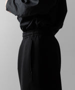 画像をギャラリービューアに読み込む, ssstein(シュタイン)のCOTTON DOUBLE KNIT TWIST SEAM PANTS - BLACKの公式通販サイトsession福岡セレクトショップ
