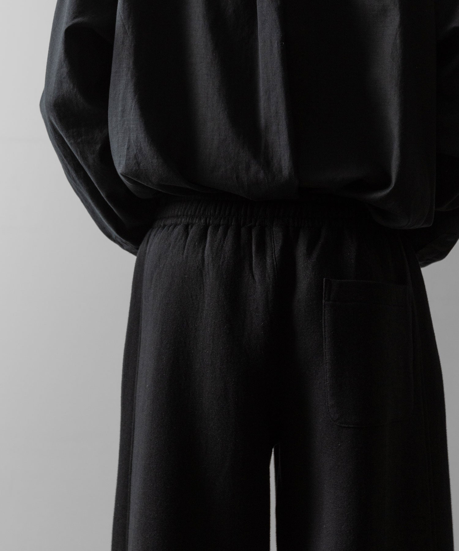 ssstein(シュタイン)のCOTTON DOUBLE KNIT TWIST SEAM PANTS - BLACKの公式通販サイトsession福岡セレクトショップ