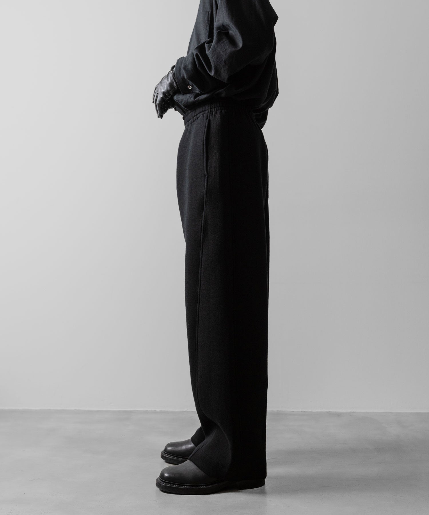 ssstein(シュタイン)のCOTTON DOUBLE KNIT TWIST SEAM PANTS - BLACKの公式通販サイトsession福岡セレクトショップ