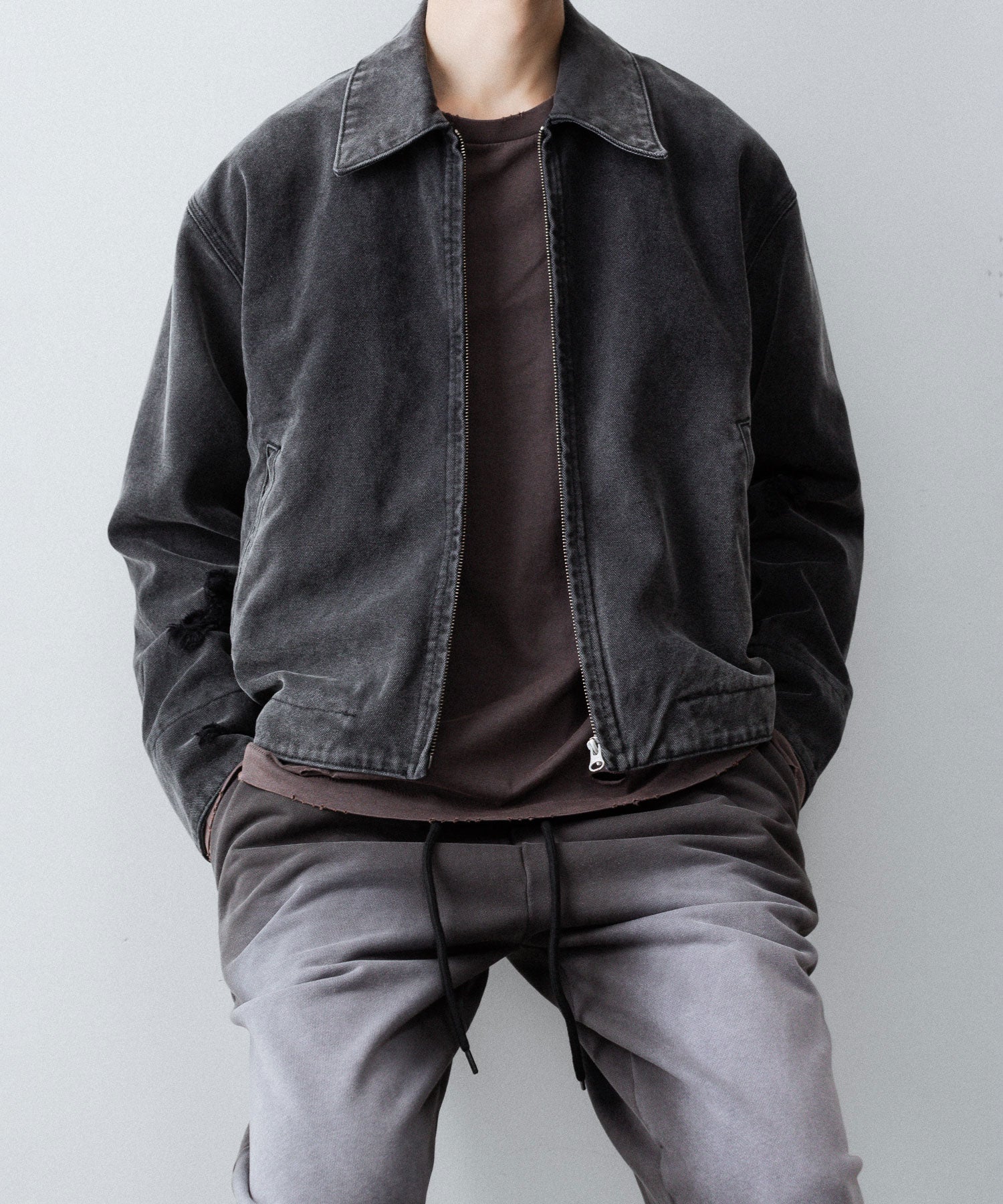 【CODA】WORN BLACK AGING FADED DAMAGED SWEATPANTS - WORN BLACK