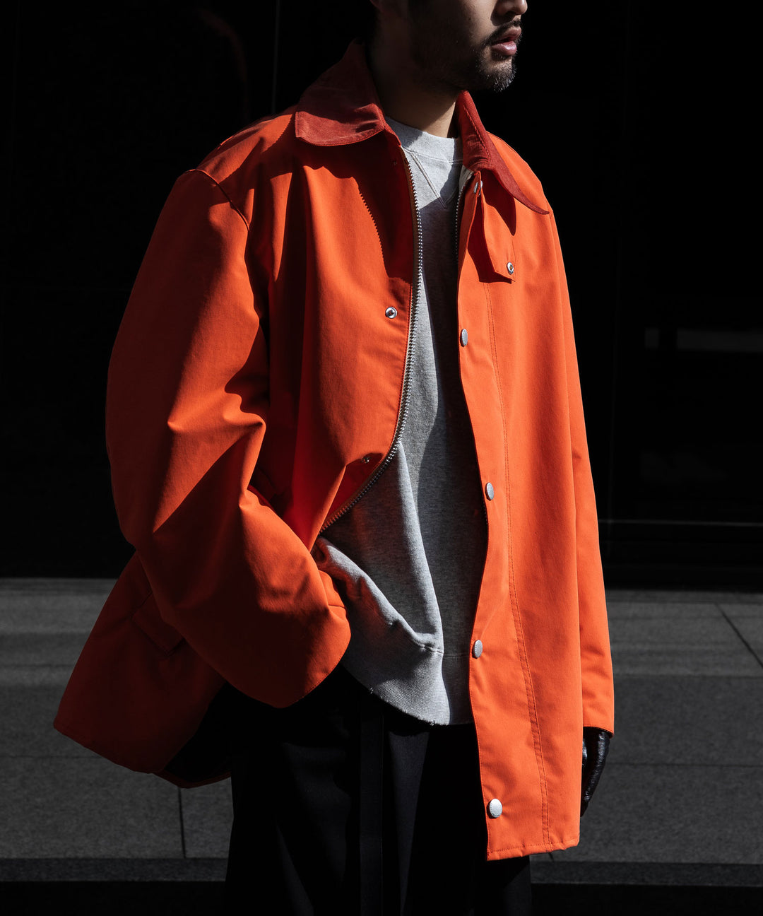 【INTÉRIM】インテリムのBLEACH HYPER BIG V LOOP WHEEL SEAMLESS SWEAT SHIRT - B.A.GRAY 公式通販サイトsession福岡せレクトショップ
