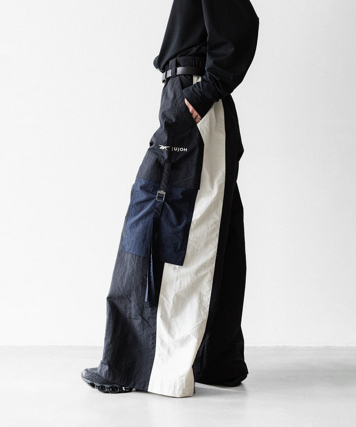 UJOH(ウジョー)×Reebok(リーボック)のWIDE FLARE CARGO PNTのBLACK公式通販サイトsession福岡セレクトショップ