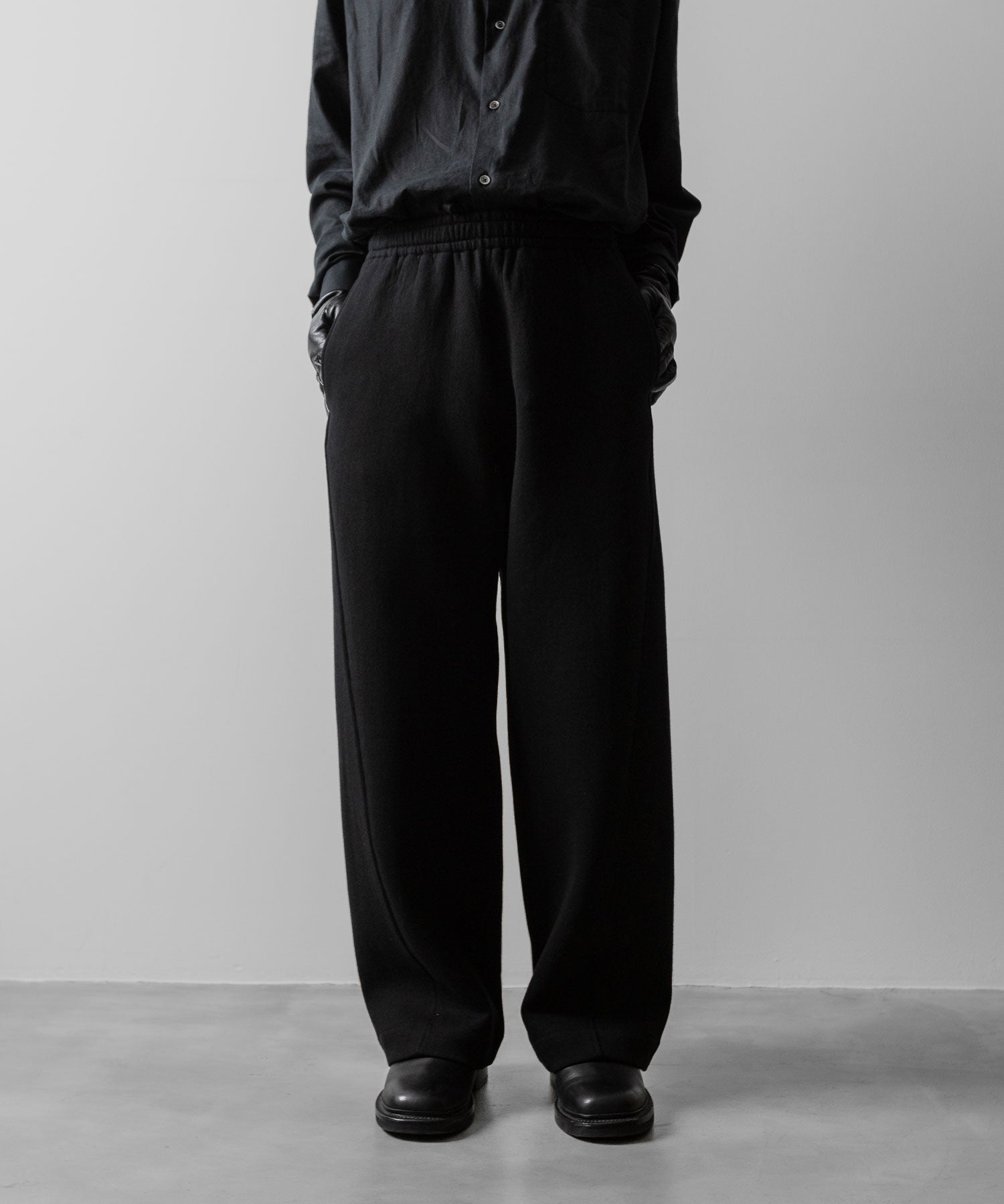 ssstein(シュタイン)のCOTTON DOUBLE KNIT TWIST SEAM PANTS - BLACKの公式通販サイトsession福岡セレクトショップ