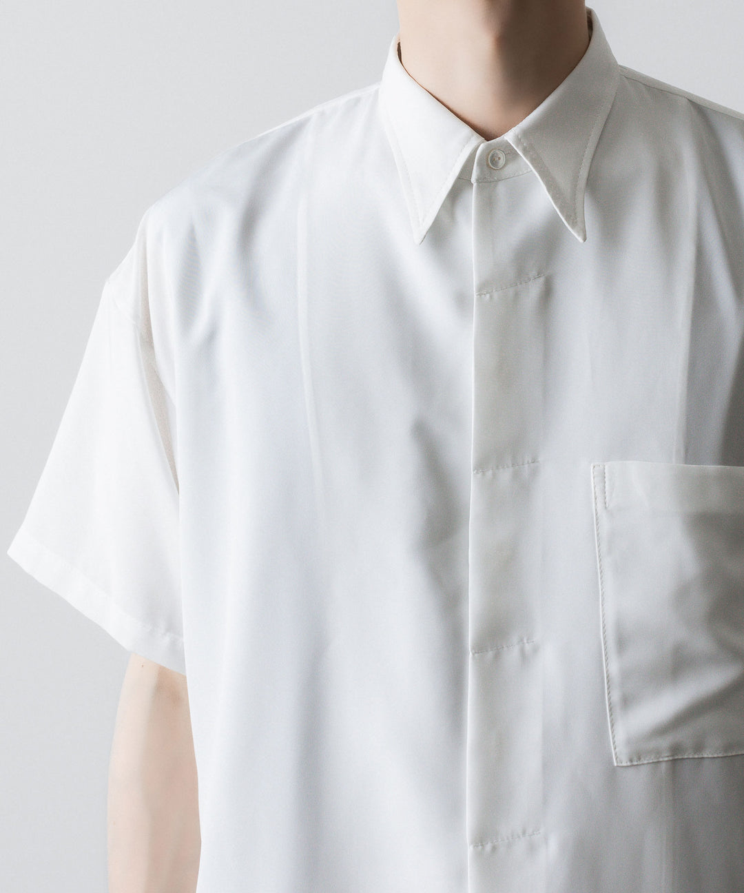 【ato】OVERSIZED DRAW CORD SHIRT - WHITE