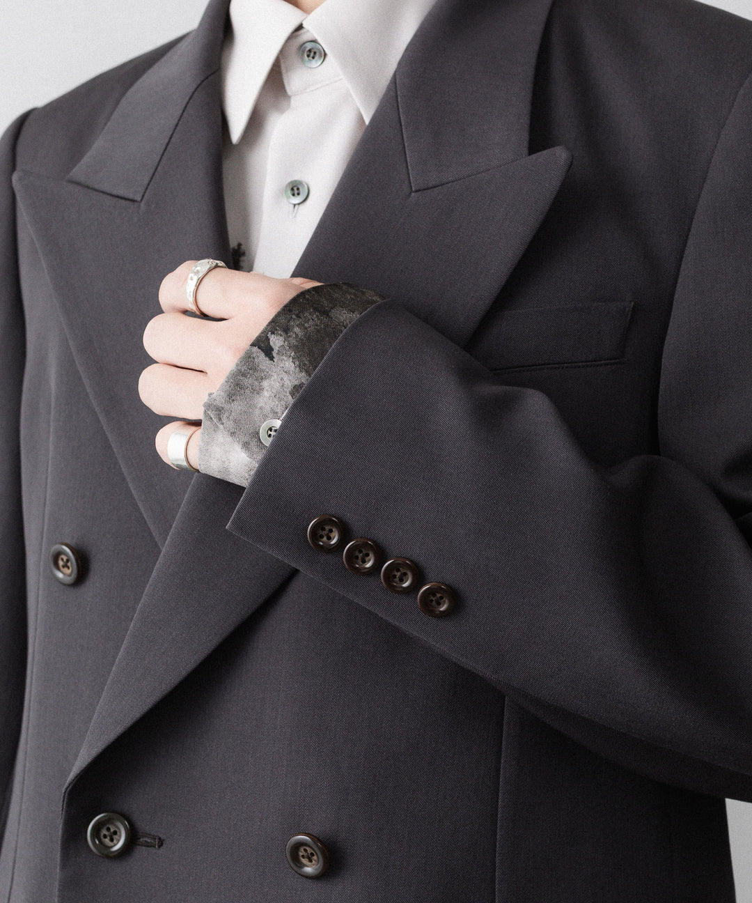 UJOH ウジョーのLOW GORGE PEAKED LAPEL JKTのSTEEL GRAYK公式通販サイトsession福岡セレクトショップ