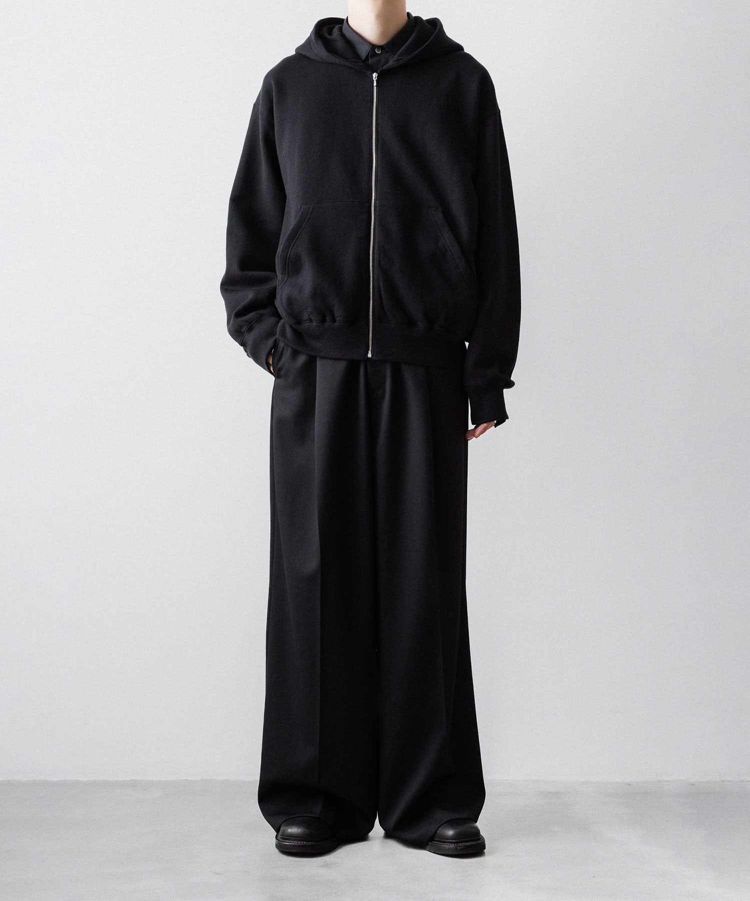 ssstein / シュタイン】YAK/COTTON SWEAT ZIP HOODY - BLACK | 公式