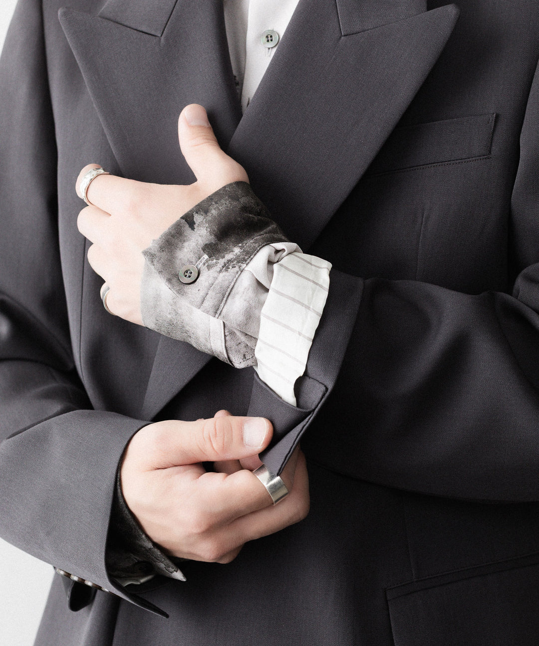 UJOH ウジョーのLOW GORGE PEAKED LAPEL JKTのSTEEL GRAYK公式通販サイトsession福岡セレクトショップ
