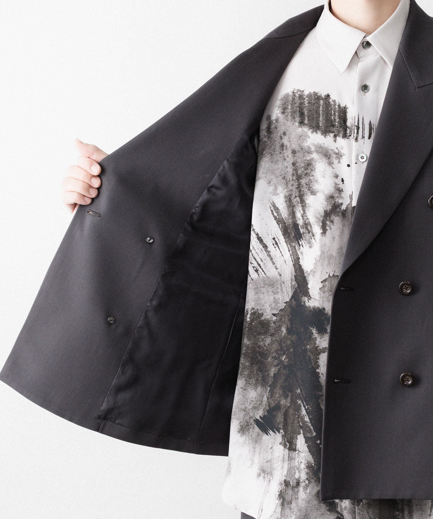 UJOH】LOW GORGE PEAKED LAPEL JKT - STEEL GRAY | 公式通販サイト