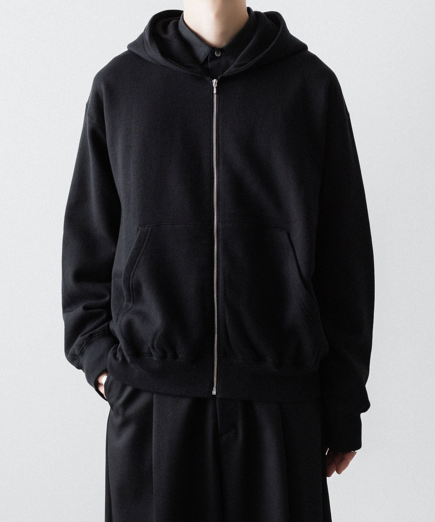 ssstein / シュタイン】YAK/COTTON SWEAT ZIP HOODY - BLACK | 公式