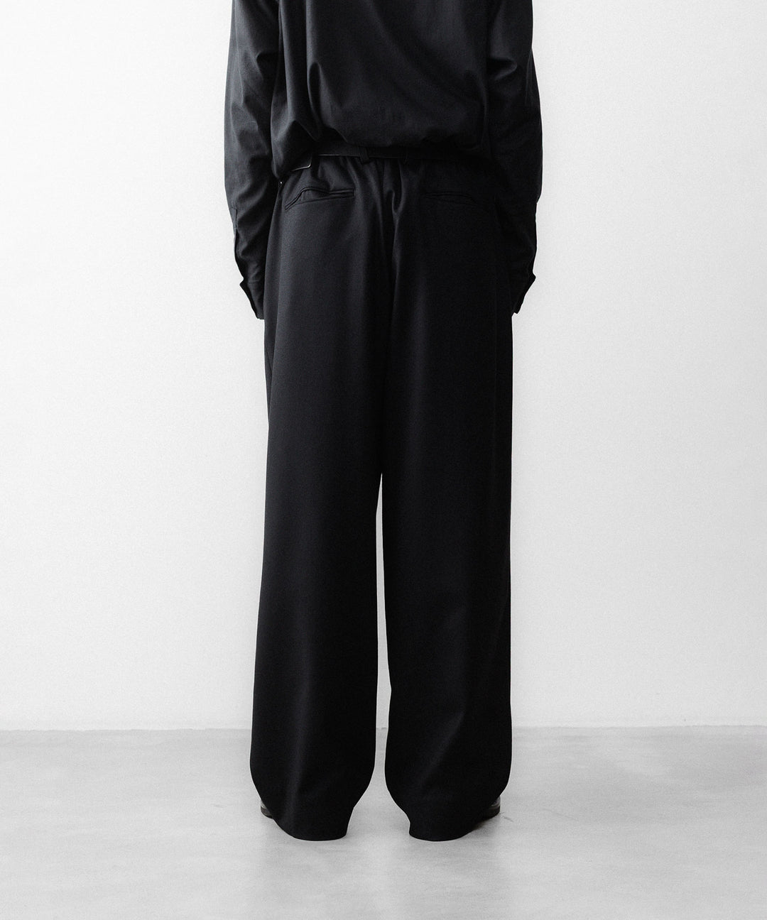 ssstein(シュタイン)のWOOL FLANNEL EASY WIDE TROUSERS - BLACKの公式通販サイトsession福岡セレクトショップ