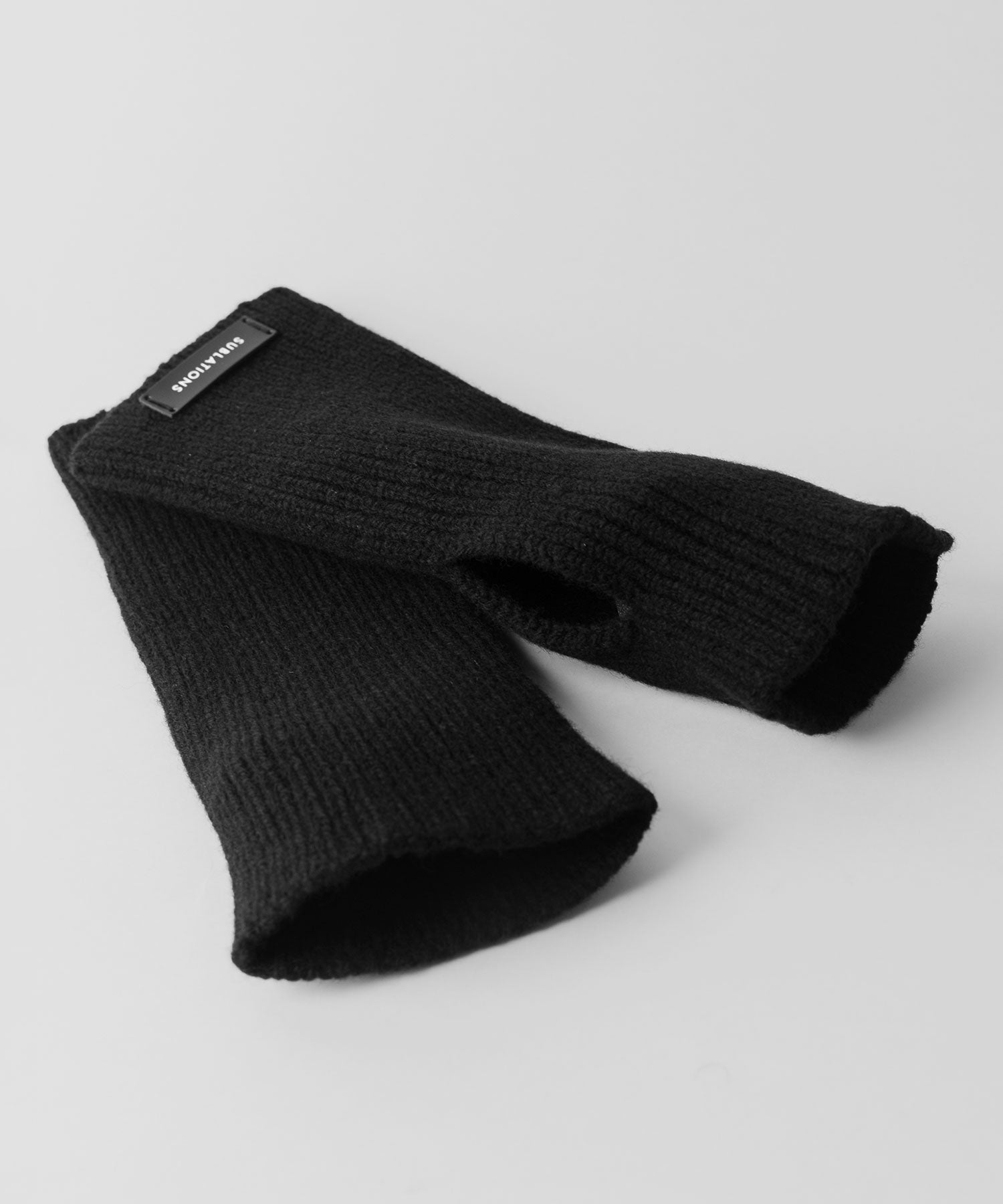 【SUBLATIONS】RAM WOOL RIB GLOVES - BLACK