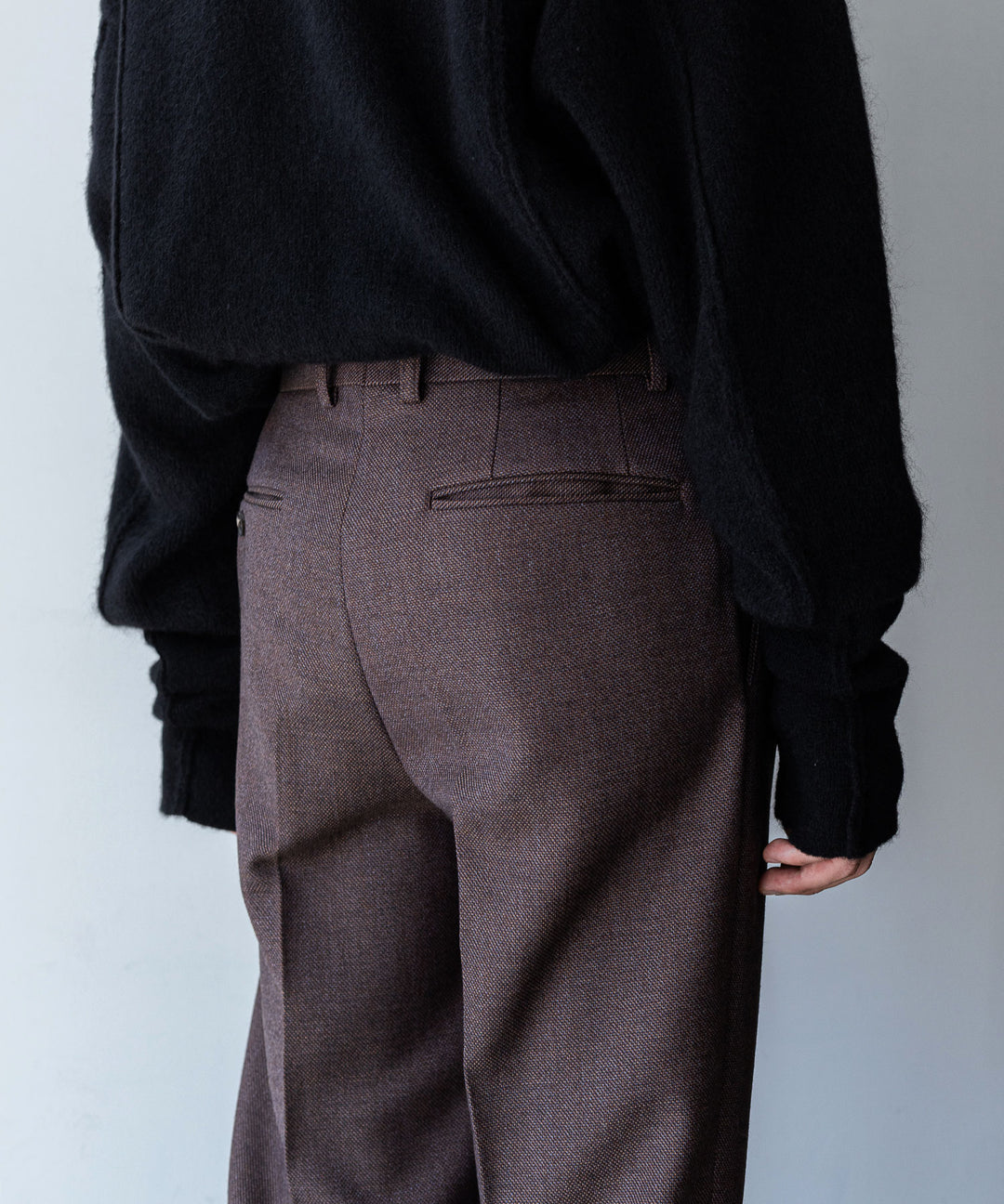 INTÉRIM インテリム LIMITED BASKET WEAVE 2-TUCK STRAIGHT SLACKS - BROWN sessionセッション福岡セレクトショップ 公式通販サイト