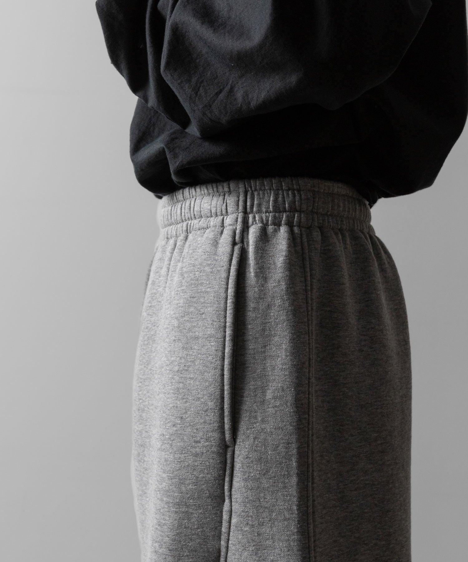 ssstein(シュタイン)のCOTTON DOUBLE KNIT TWIST SEAM PANTS - TOP GREYの公式通販サイトsession福岡セレクトショップ