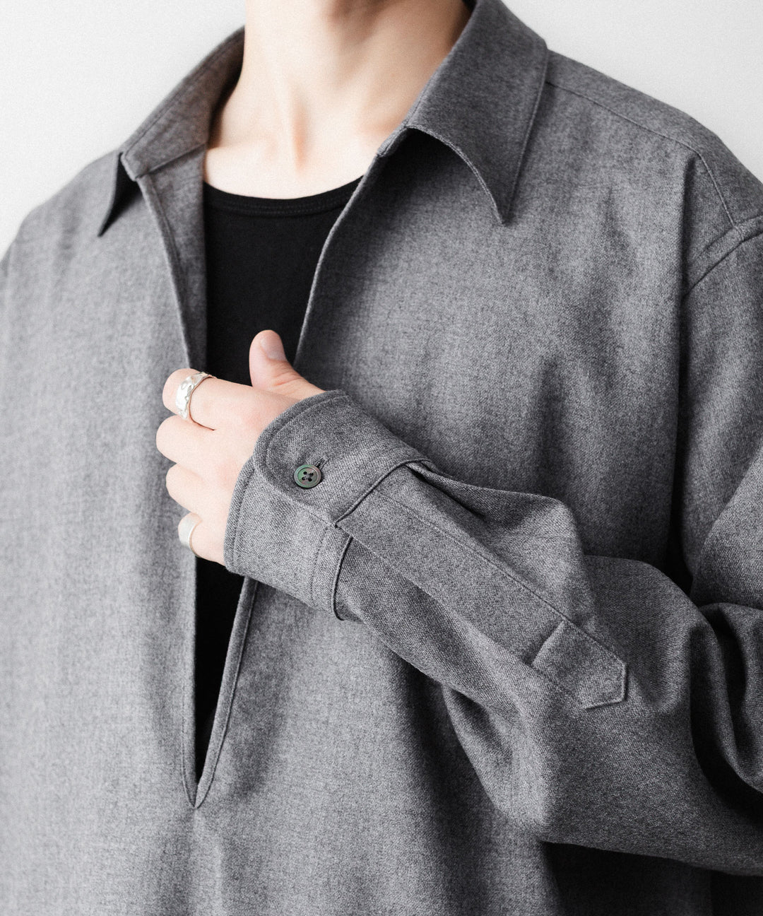 ssstein(シュタイン)のWOOL FLANNEL OVERSIZED SKIPPER SHIRT - GREYの公式通販サイトsession福岡セレクトショップ
