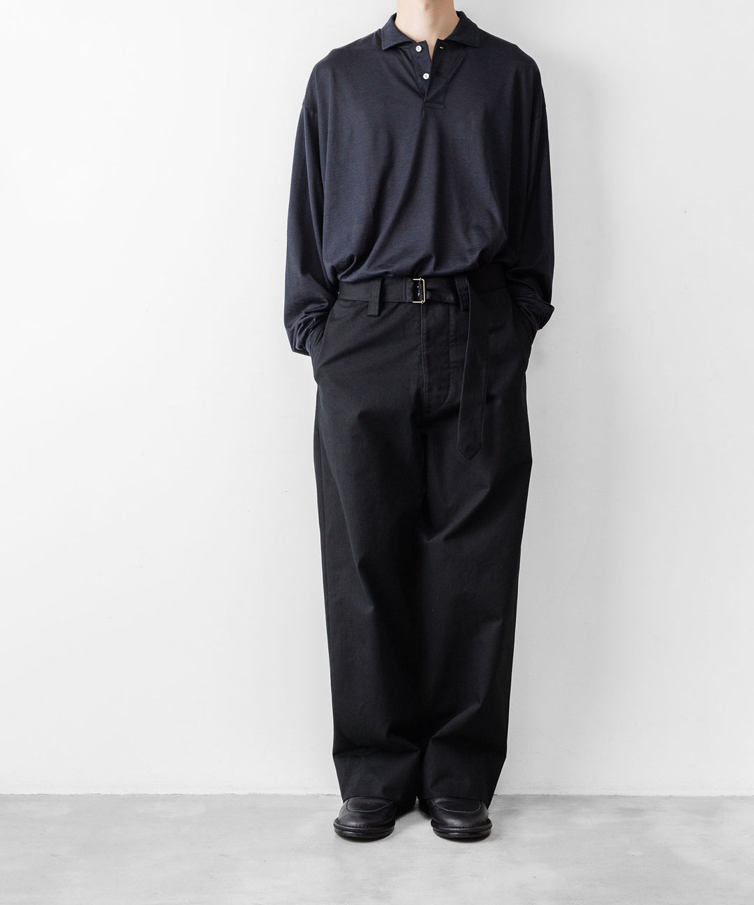 INTÉRIM インテリムのFABRIC WASHER CHINO  BELTED FRENCH ARMY MIL BAGGY TROUSERのBLACK 公式通販サイトsession福岡セレクトショップ