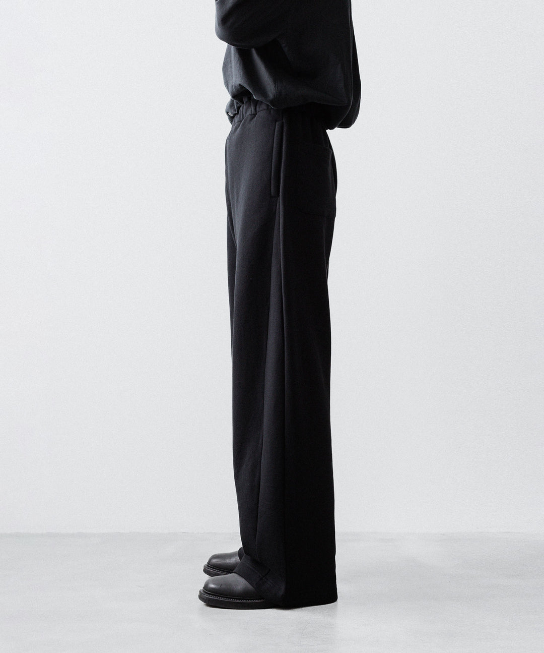 ssstein(シュタイン)のYAK/COTTON SWEAT EASY TROUSERS - BLACKの公式通販サイトsession福岡セレクトショップ