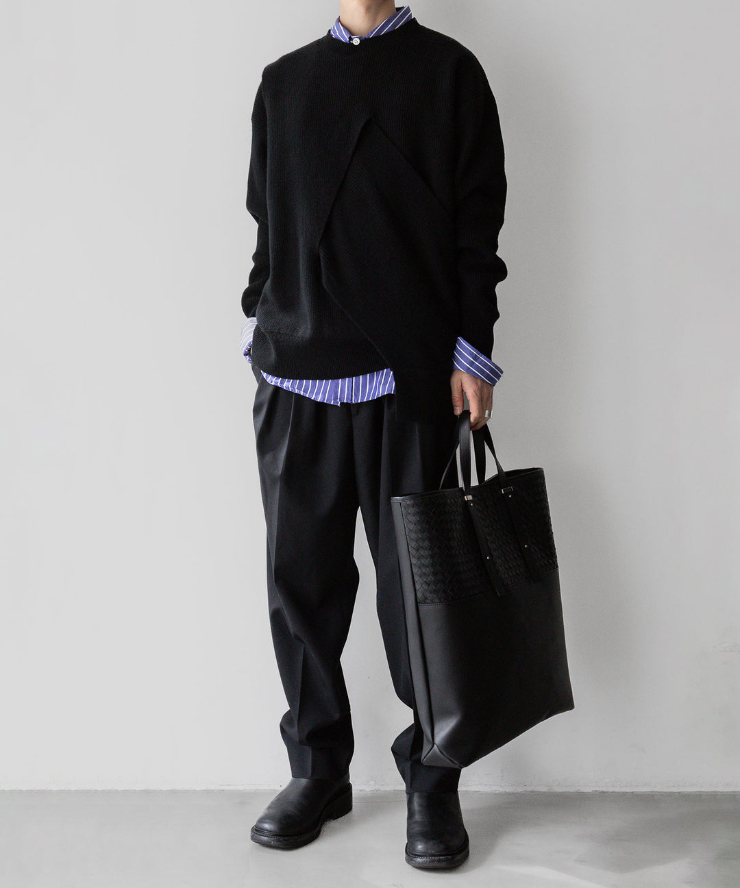 stein(シュタイン)の23AWコレクションCROSSOVER KNIT LSのBLACK