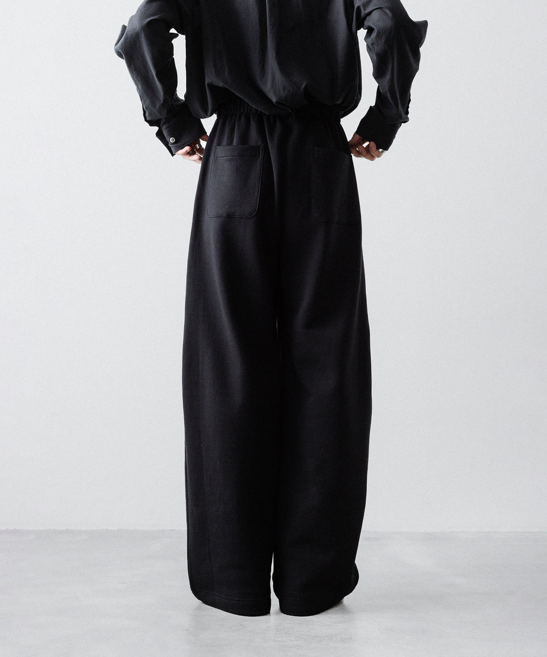 ssstein(シュタイン)のYAK/COTTON SWEAT EASY TROUSERS - BLACKの公式通販サイトsession福岡セレクトショップ