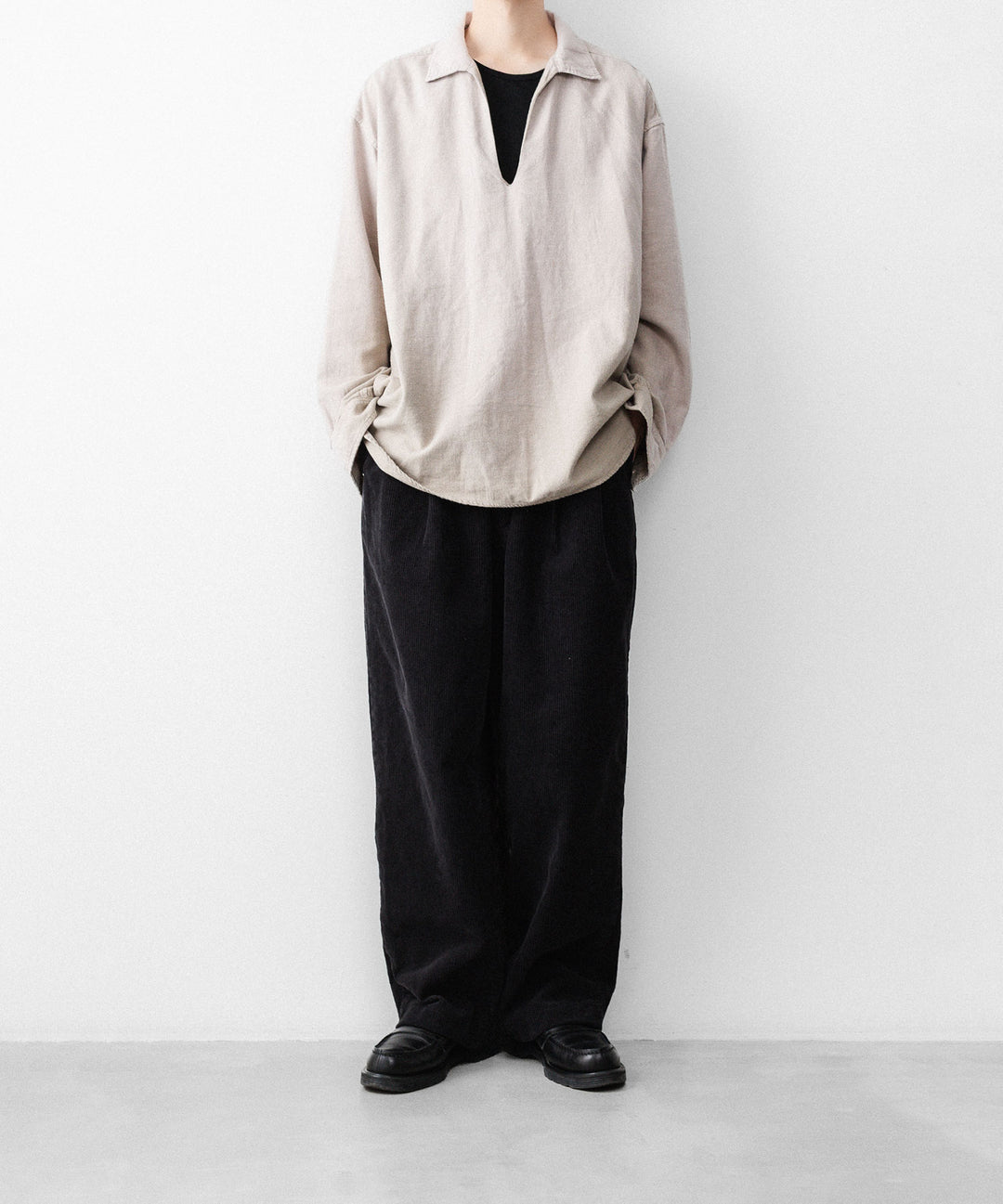 concause-コンコースのCORDUROY WIDE TAPERED SLACKSのBLACK公式通販サイトsession福岡セレクトショップ