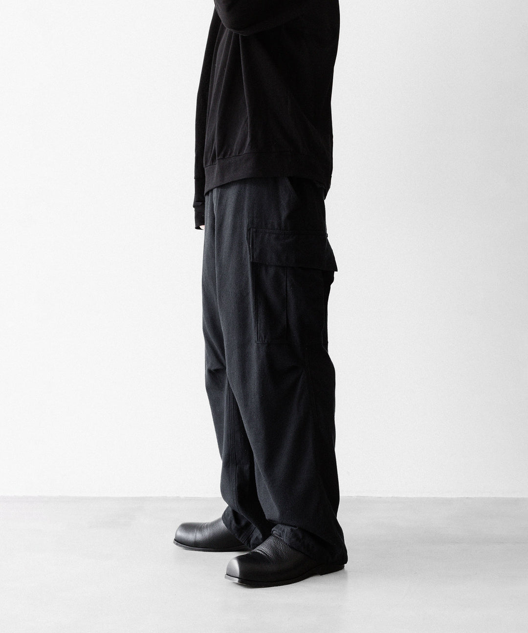 INTÉRIM インテリムのSILK NOIL JANGLE FATIGUE TROUSERのBLACK 公式通販サイトsession福岡セレクトショップ