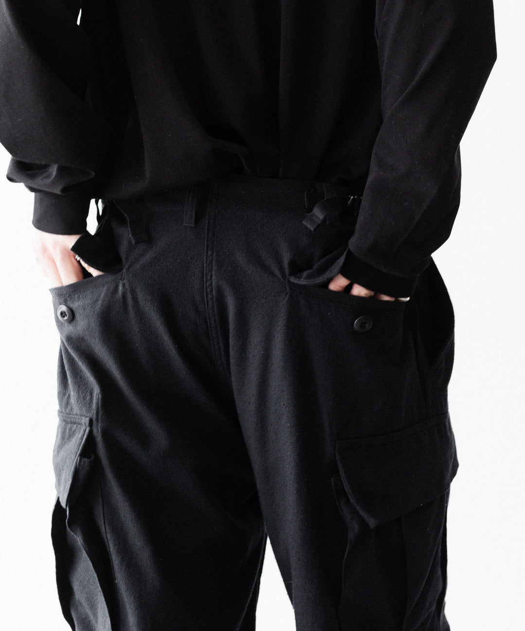 INTÉRIM インテリムのSILK NOIL JANGLE FATIGUE TROUSERのBLACK 公式通販サイトsession福岡セレクトショップ