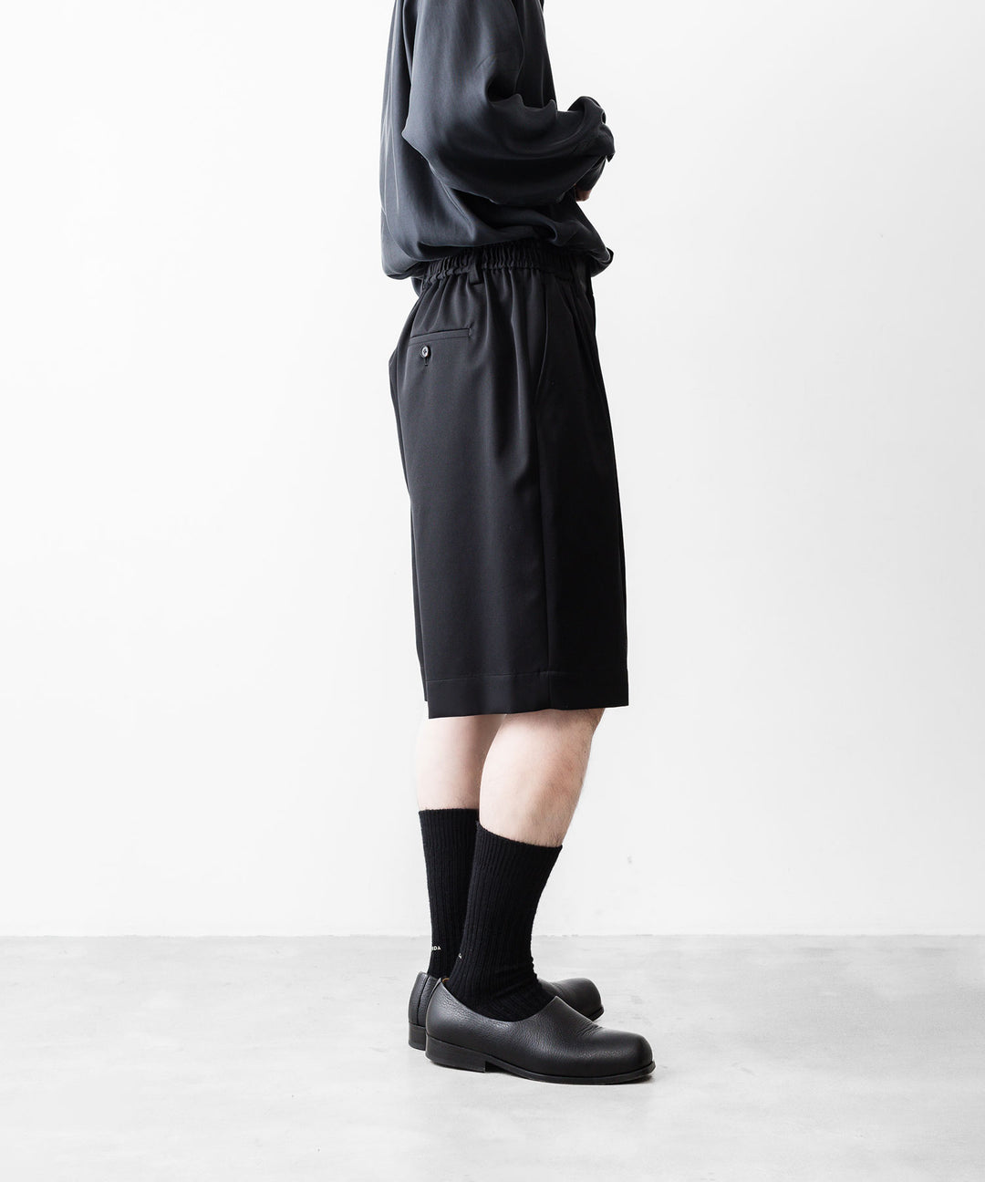 ssstein(シュタイン)のWIDE EASY SHORT TROUSERS - BLACKの公式通販サイトsession福岡セレクトショップ