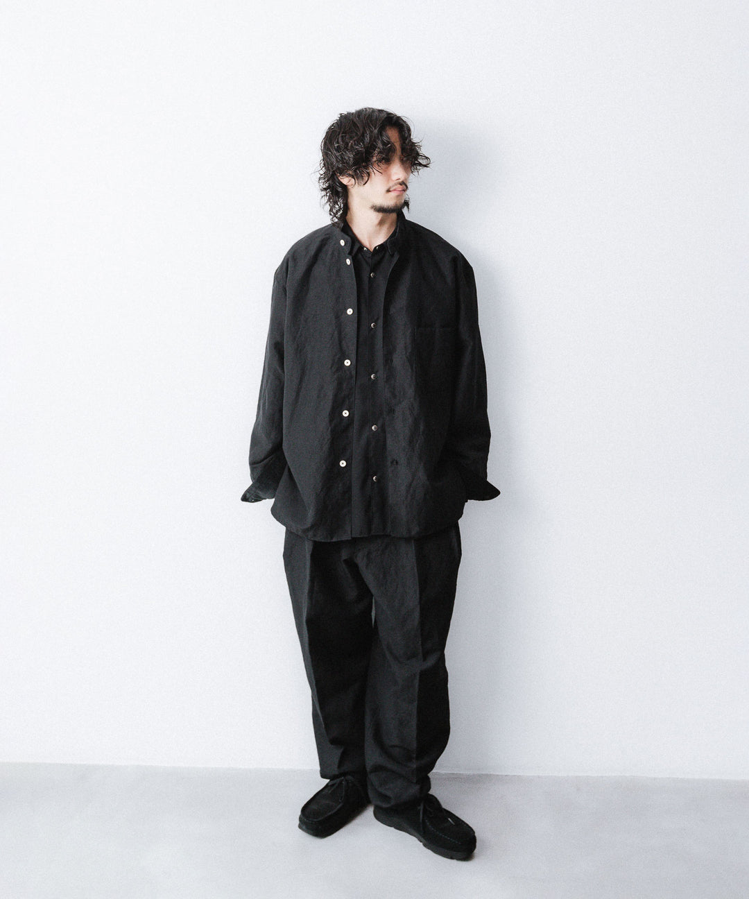 phebus- フィーバスのWOOL LINEN WIDE TAPERED PANTSのBLACK公式通販サイトsession福岡セレクトショップ
