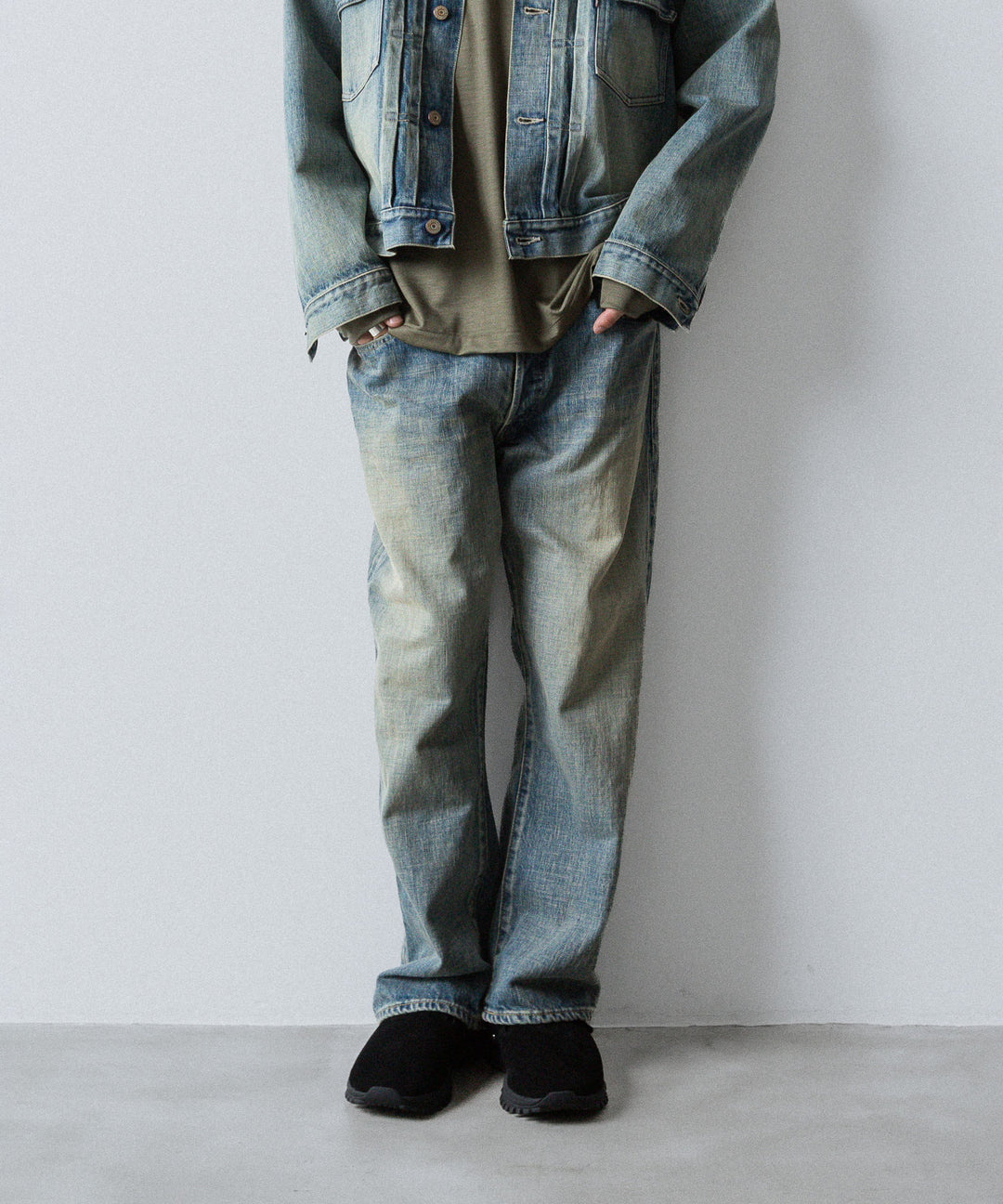 INTÉRIM(インテリム)のSHABBY VINTAGE "1947XX" SHUTTLE DENIM TROUSERS - S.NAVYの公式通販サイトsession福岡セレクトショップ