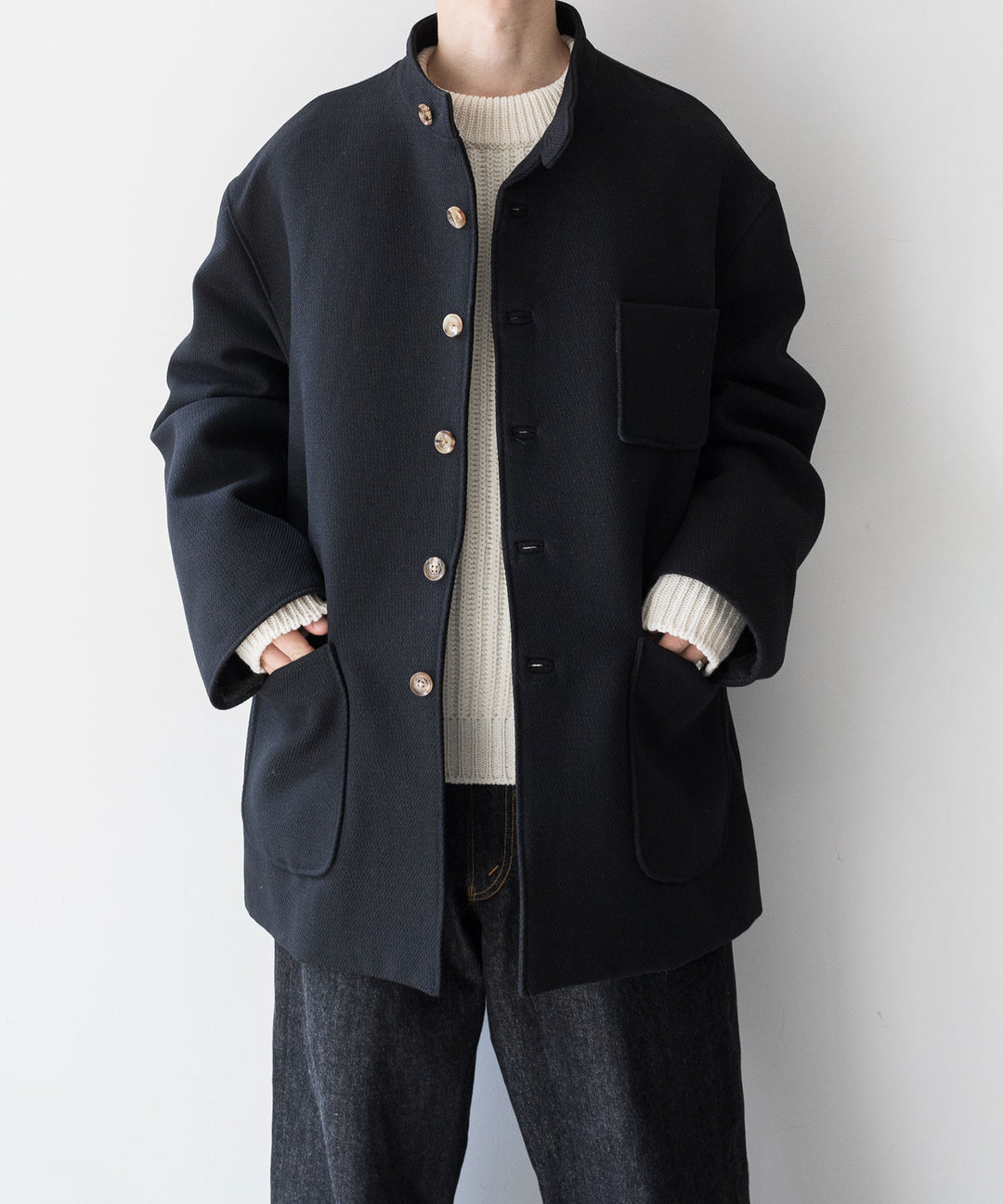 INTÉRIM(インテリム)の23AWコレクションLIMITED DIAGONAL COATIONG TWILL FORESTIEREのBLACK