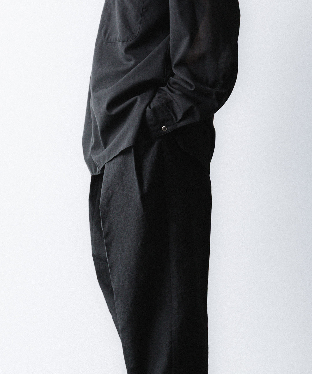 phebus- フィーバスのWOOL LINEN WIDE TAPERED PANTSのBLACK公式通販サイトsession福岡セレクトショップ