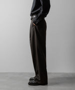 画像をギャラリービューアに読み込む, ssstein(シュタイン)のTWIST SEAM WIDE EASY TROUSERS - GREY KHAKIの公式通販サイトsession福岡セレクトショップ
