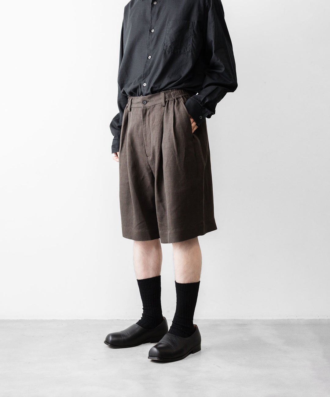 ssstein(シュタイン)のVIS/LI/RA TWILL WIDE EASY SHORT TROUSERS - KHAKI BROWNの公式通販サイトsession福岡セレクトショップ